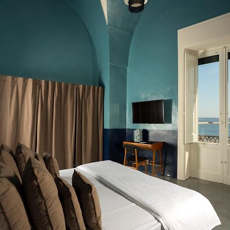 Hotel Palazzo Colombo Gallipoli Zewnętrze zdjęcie